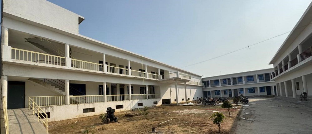 LPS GROUP OF INSTITUTE AND MEDICAL SCIENCE,BUDAUN ROAD AONLA, BAREILLY	